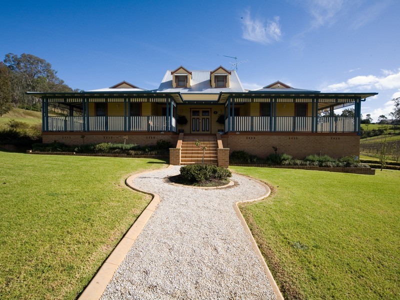 1 The Ironbarks, Picton NSW 2571