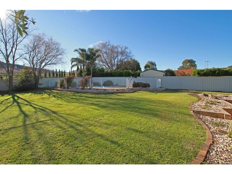 5 Ribbon Gum Place, Picton NSW 2571