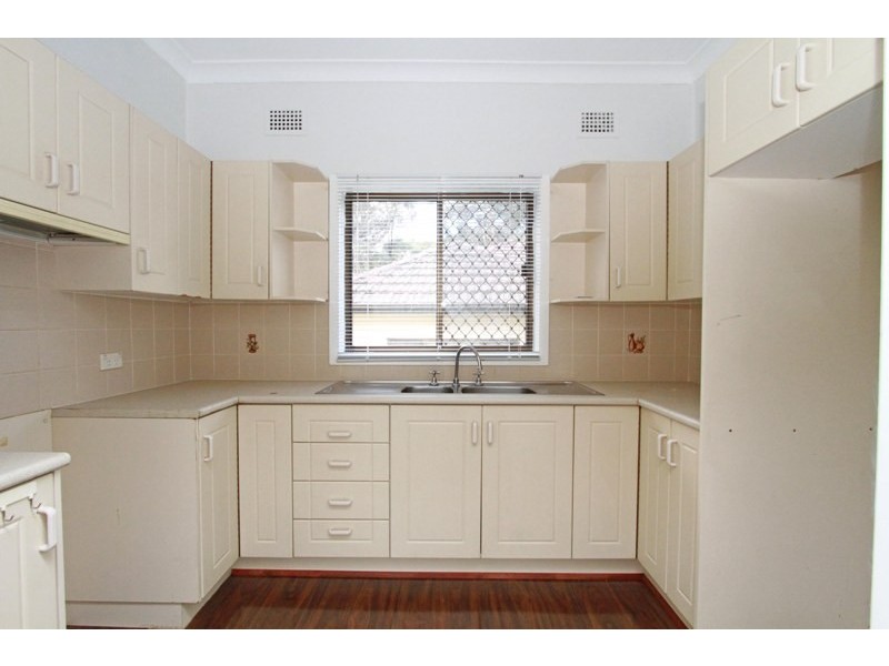 4 Percy Street, Hill Top NSW 2575