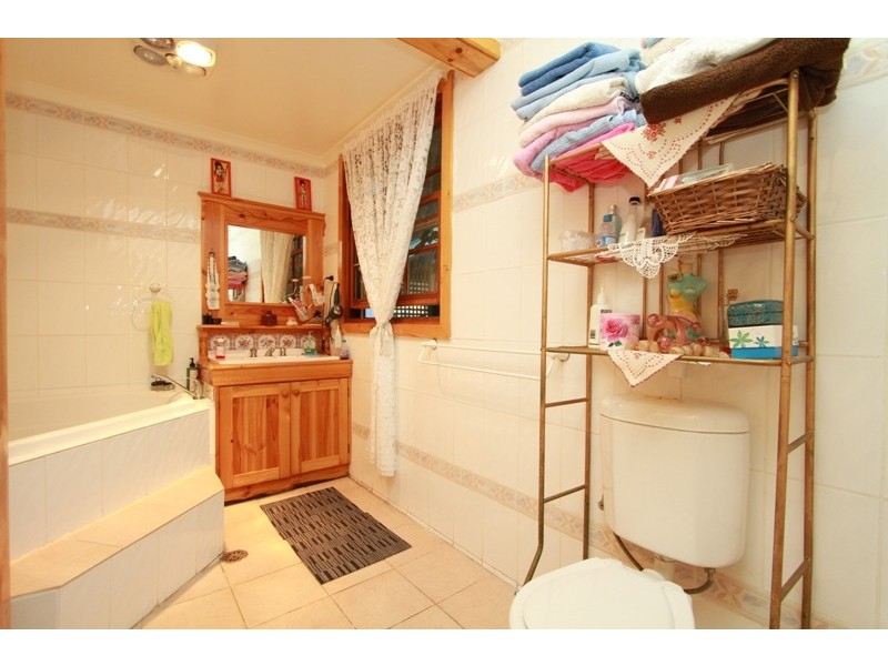 80 Bargo River Road, Tahmoor NSW 2573