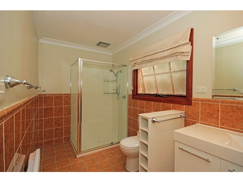 24 Campbell Street, Picton NSW 2571