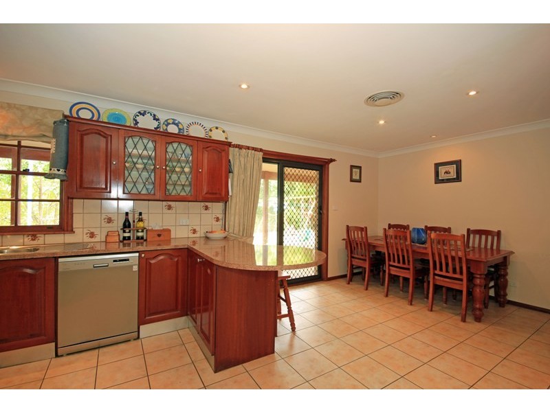 24 Campbell Street, Picton NSW 2571
