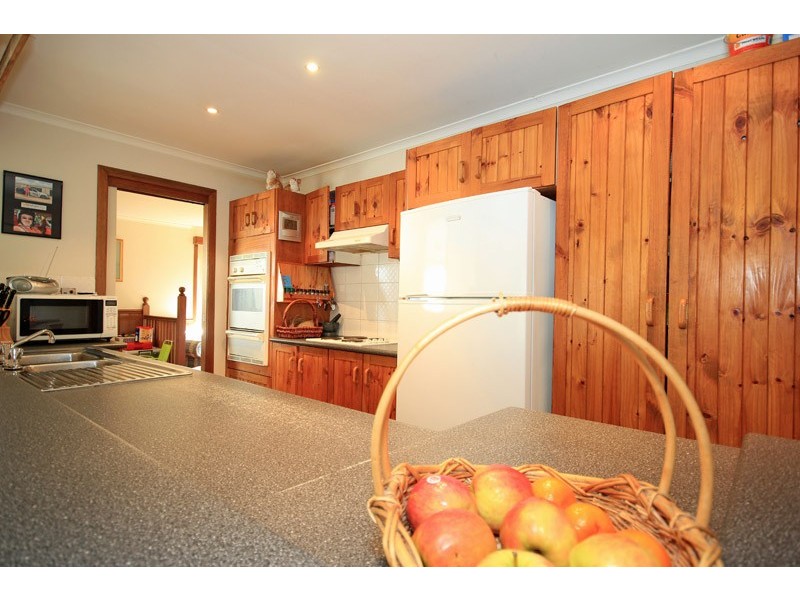 24 Mason Street, Thirlmere NSW 2572