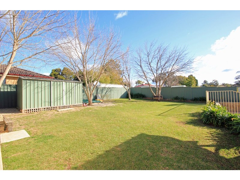 24 Mason Street, Thirlmere NSW 2572