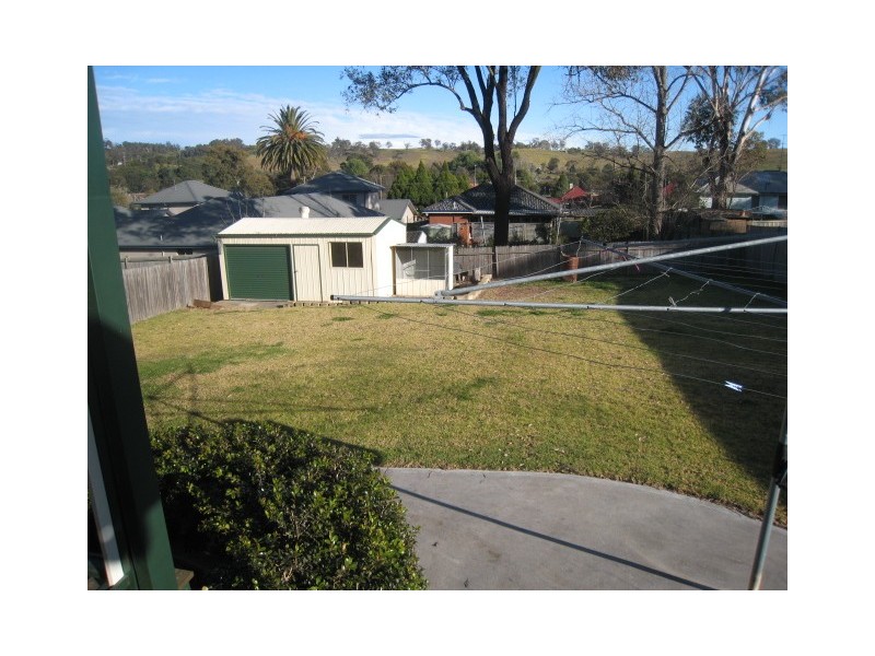 14 Dunlop Place, Picton NSW 2571