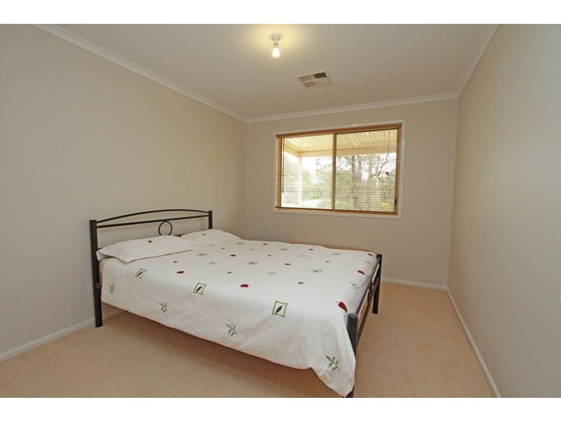 47 Dredge Avenue, Douglas Park NSW 2569