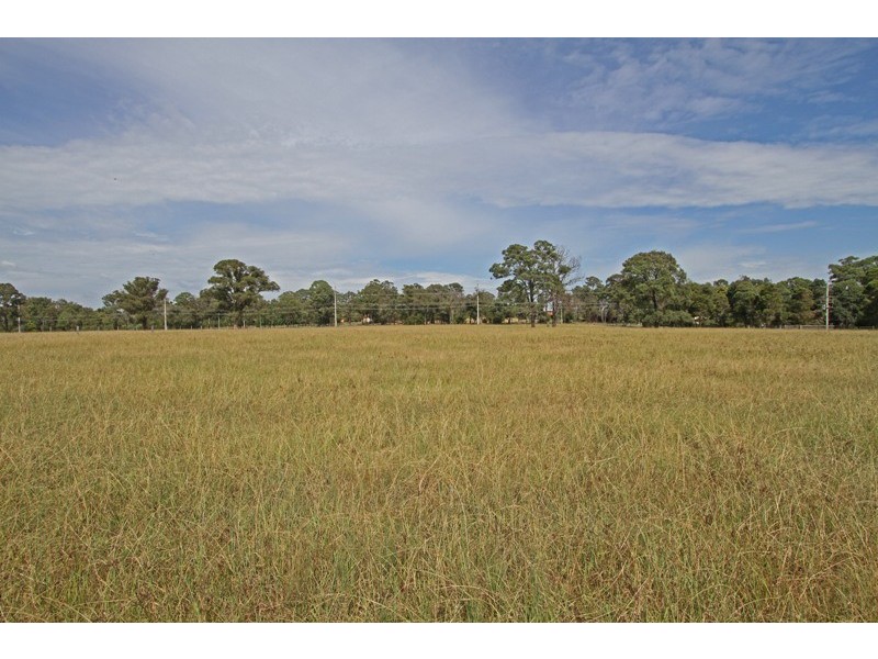 45 Stratford Road, Tahmoor NSW 2573