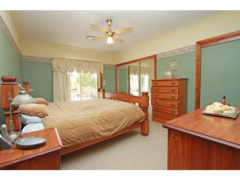 15 Kent Road, Picton NSW 2571