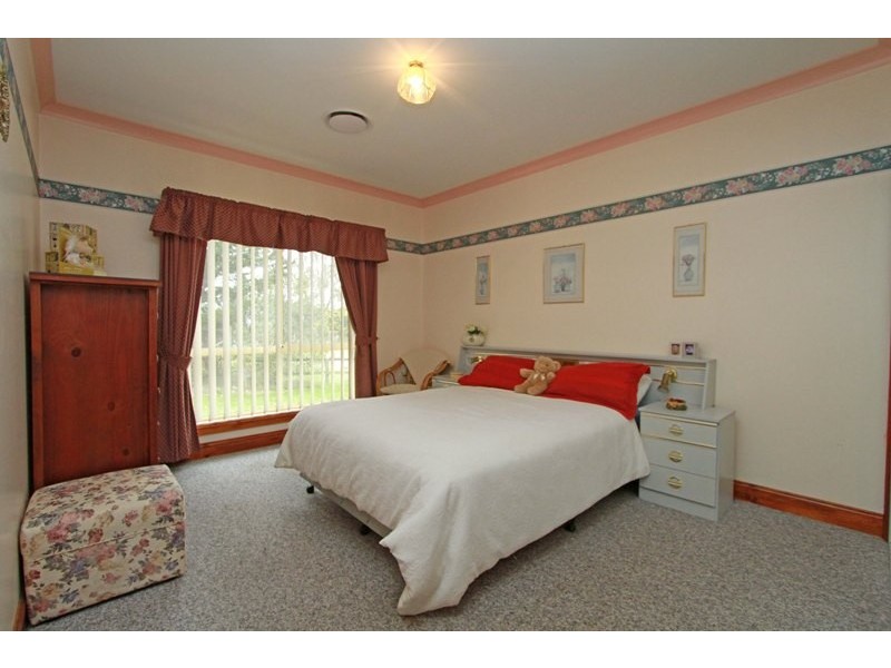 15 Kent Road, Picton NSW 2571