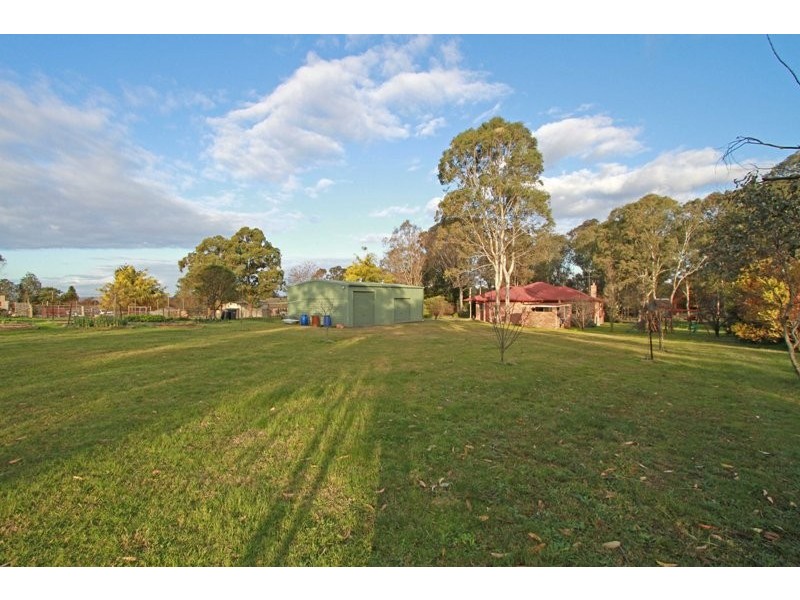 15 Kent Road, Picton NSW 2571