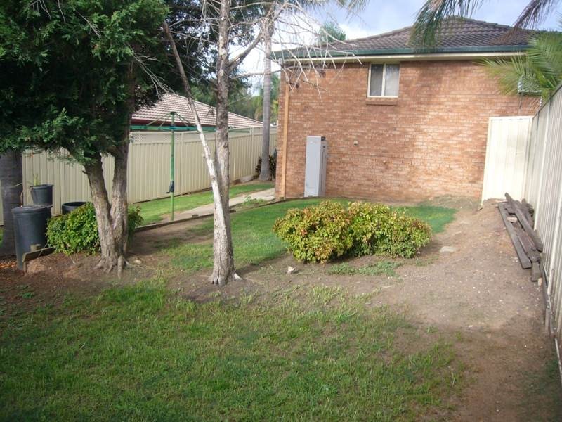 24 Westmoreland Road, Minto NSW 2566