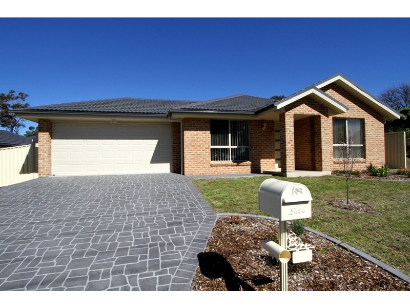 45 Fitzroy Street, Hill Top NSW 2575
