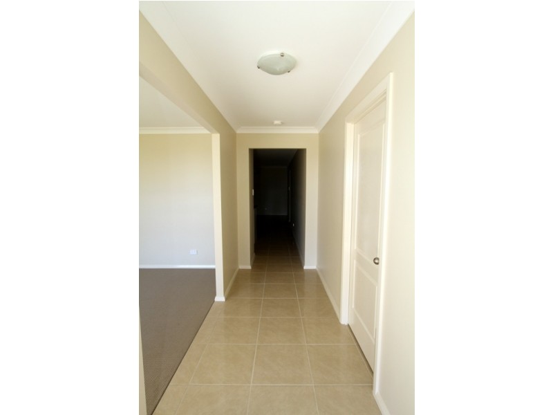 45 Fitzroy Street, Hill Top NSW 2575