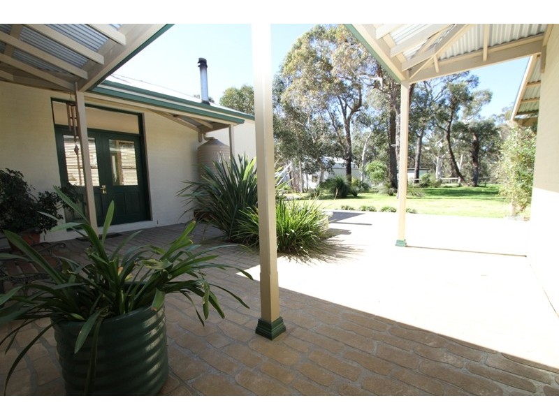 3 Amy Street, Balmoral Village NSW 2571