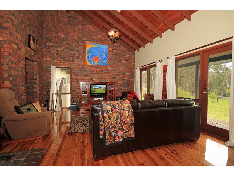 240 Jenkins Street, Douglas Park NSW 2569