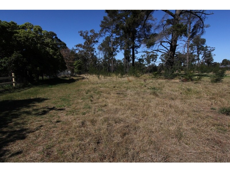 58 Railway Parade, Balmoral Village NSW 2571