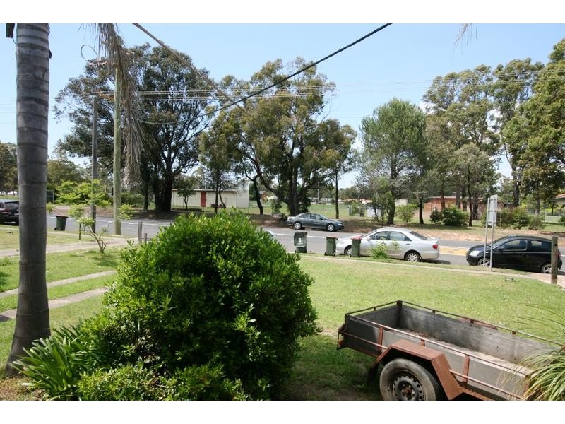 55 Oaks Street, Thirlmere NSW 2572