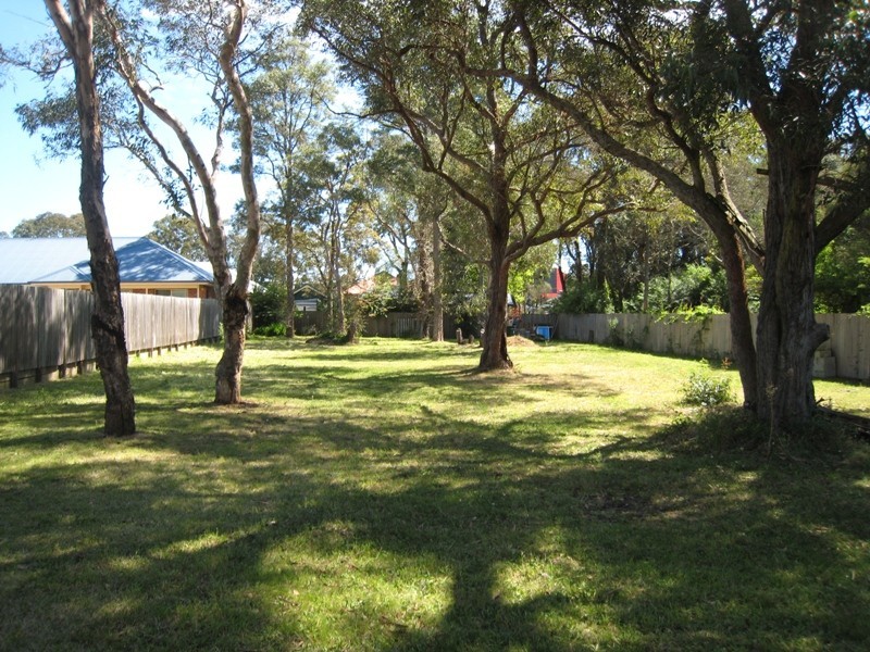 2a Antill Street, Thirlmere NSW 2572