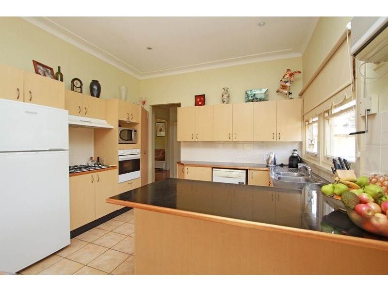 5B Huen Place, Tahmoor NSW 2573