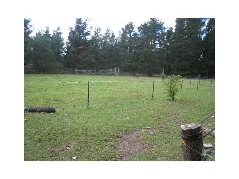 70 Station Street, Thirlmere NSW 2572