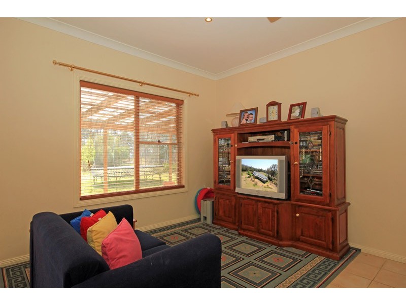 118 Lawson Road, Pheasants Nest NSW 2574