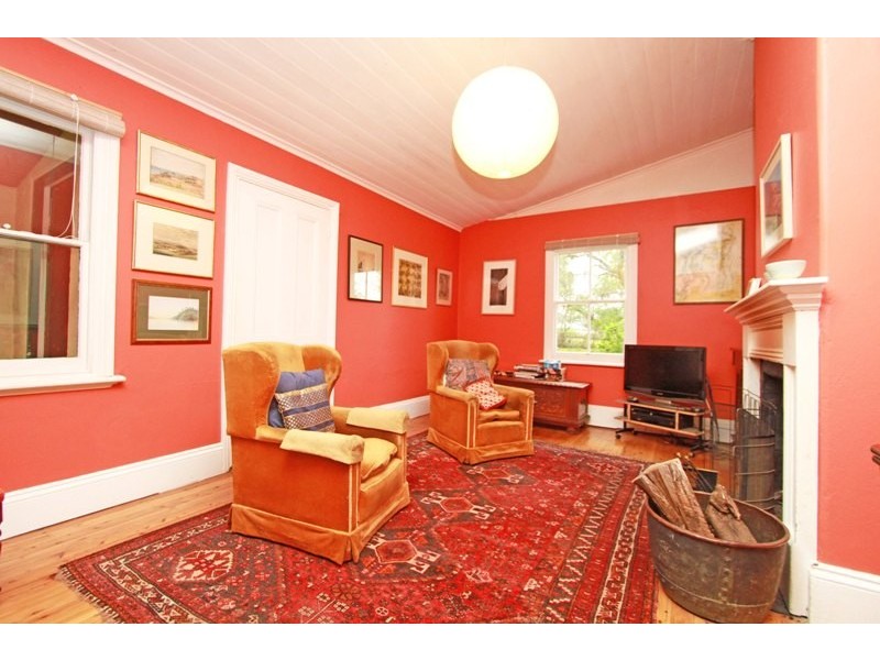 1 North Street, Thirlmere NSW 2572