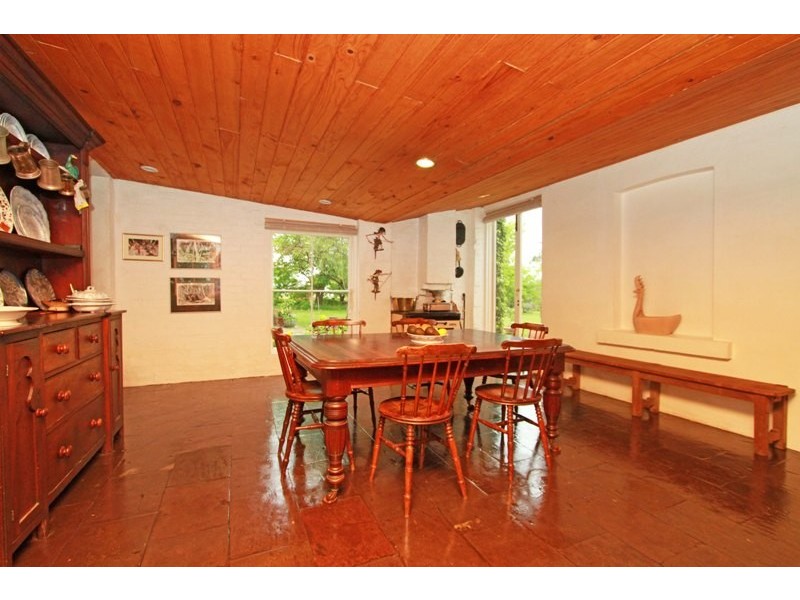 1 North Street, Thirlmere NSW 2572