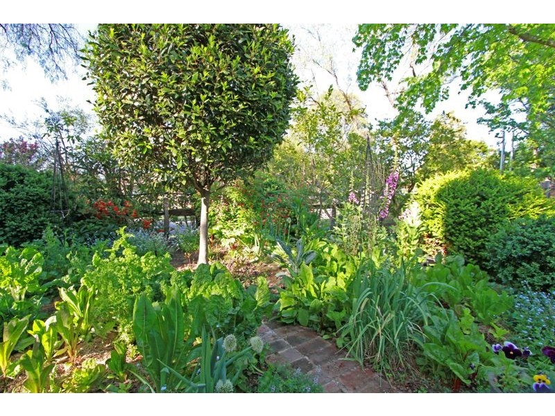 1 North Street, Thirlmere NSW 2572