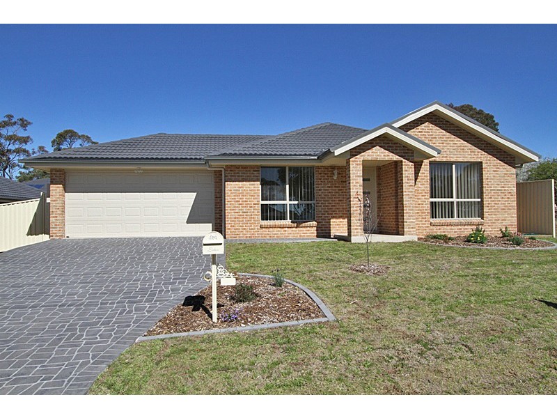 45 Fitzroy Street, Hill Top NSW 2575