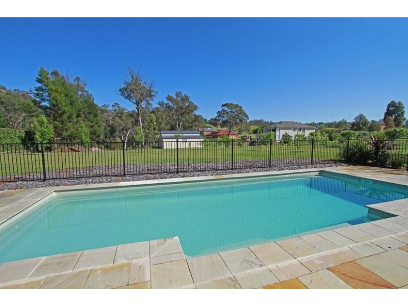 3 The Vines, Picton NSW 2571