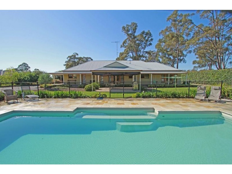 3 The Vines, Picton NSW 2571