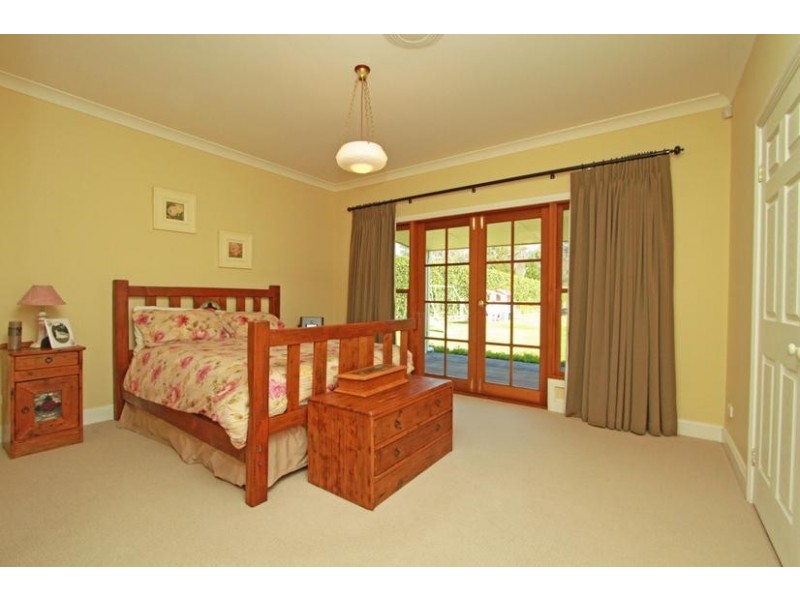 3 The Vines, Picton NSW 2571