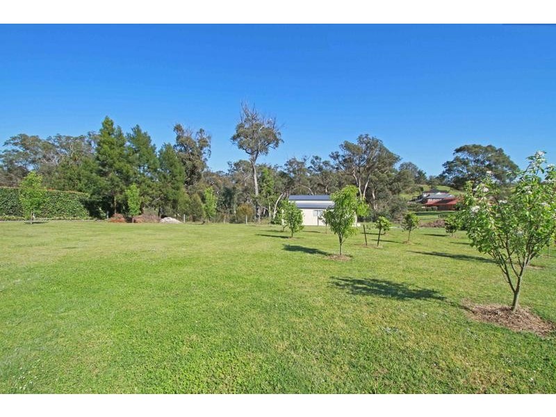 3 The Vines, Picton NSW 2571