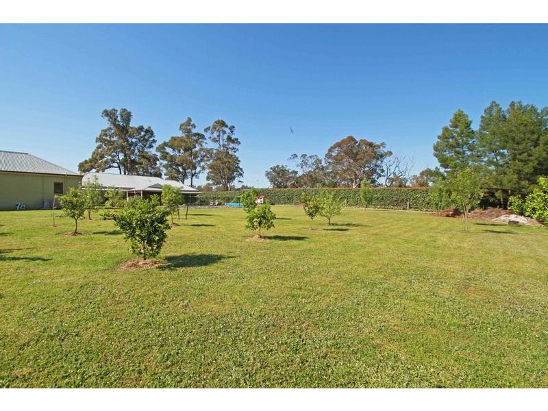 3 The Vines, Picton NSW 2571