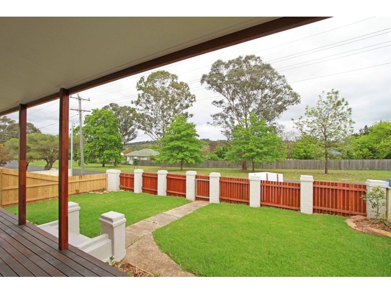 1/30 Wild Street, Picton NSW 2571