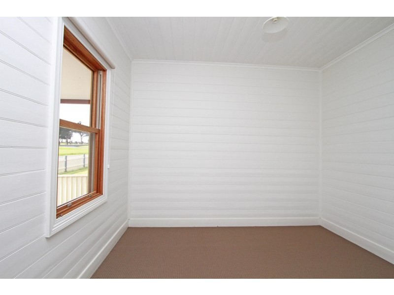 1/30 Wild Street, Picton NSW 2571