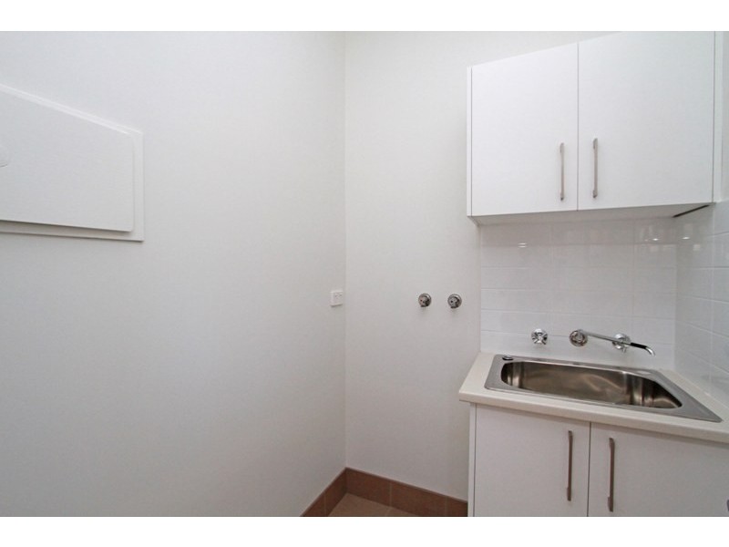 1/30 Wild Street, Picton NSW 2571