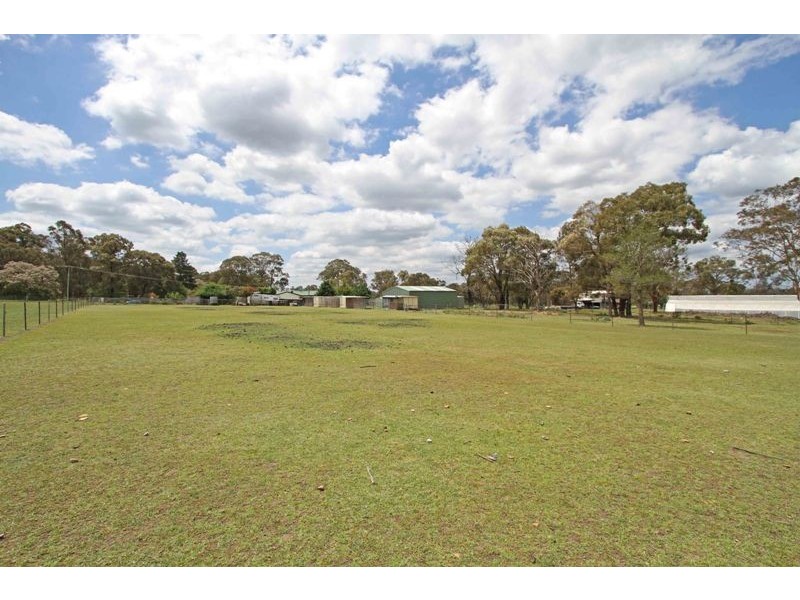 65 Byron Road, Tahmoor NSW 2573