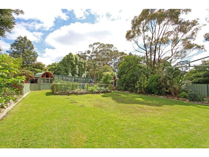 24 Stanley Street, Hill Top NSW 2575