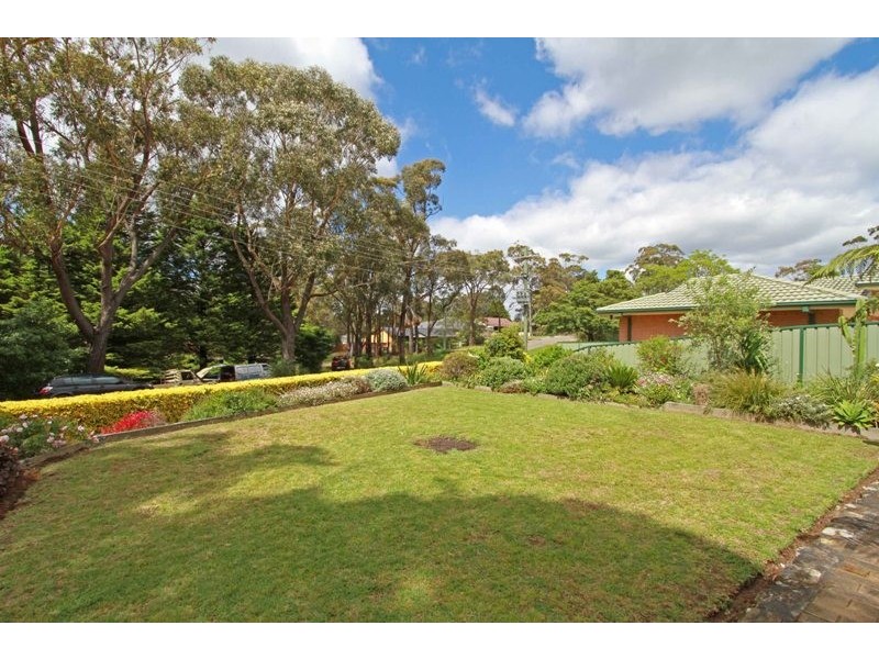 24 Stanley Street, Hill Top NSW 2575