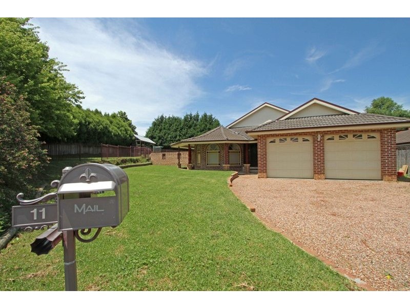 11 Windsor Place, Bargo NSW 2574