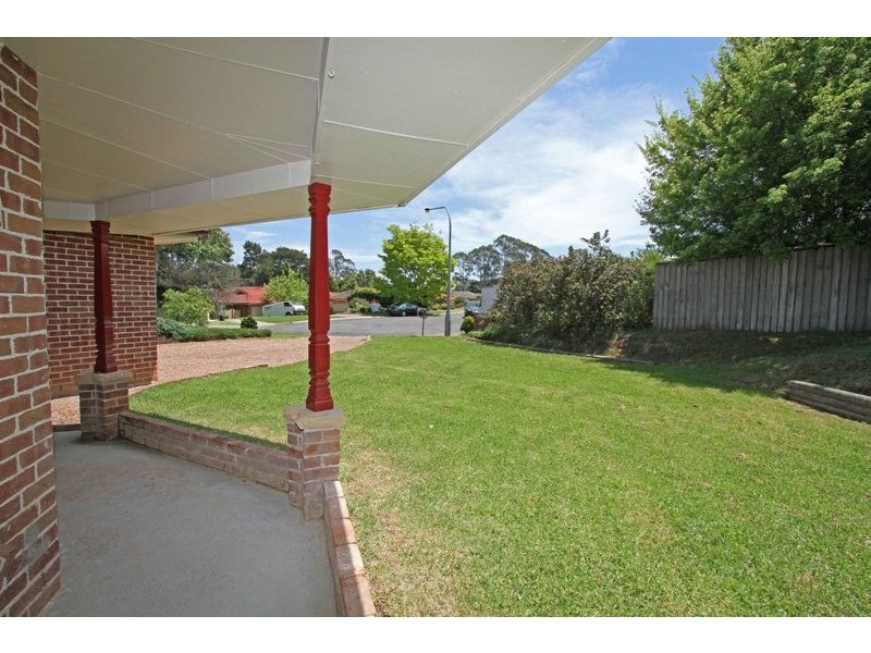 11 Windsor Place, Bargo NSW 2574