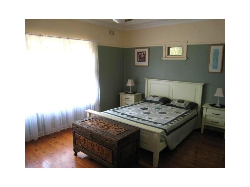 59 Carlton Road, Thirlmere NSW 2572