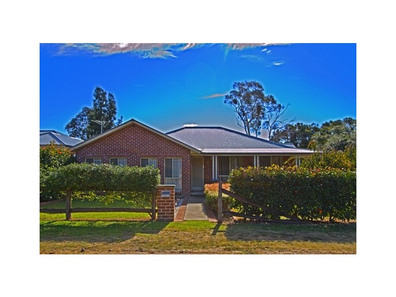 7 Remembrance Drive, Yanderra NSW 2574