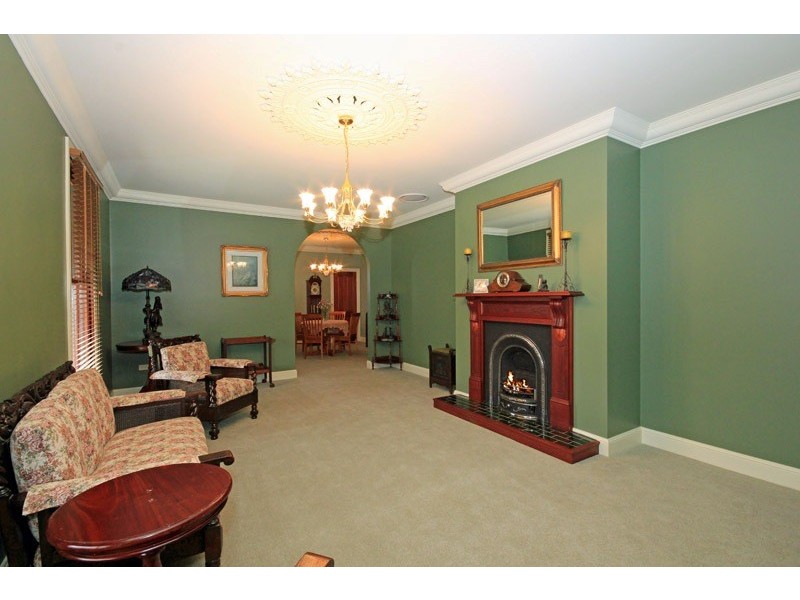 43 The Grange, Picton NSW 2571