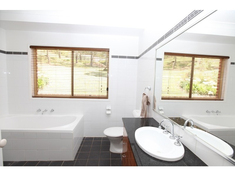 14 The Ironbarks, Picton NSW 2571
