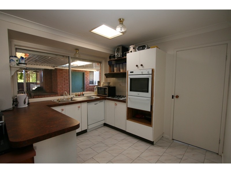 43 Westbourne Avenue, Thirlmere NSW 2572