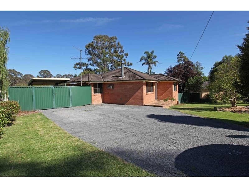 65 Remembrance Driveway, Tahmoor NSW 2573