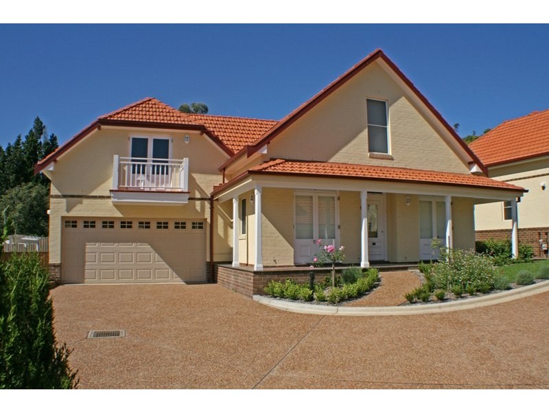 3/253-255 Argyle Street, Picton NSW 2571