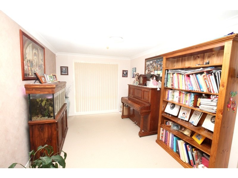 26 Ella Street, Hill Top NSW 2575